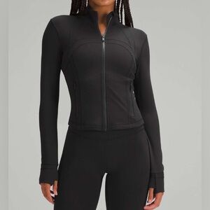 #505 Lululemon Define Cropped Jacket *Nulu
Black (Second Release) - Sz 14